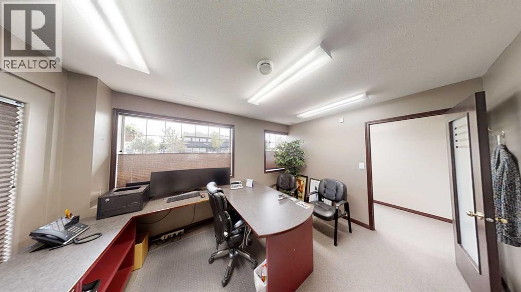 9824 97 Avenue Property Photo 23
