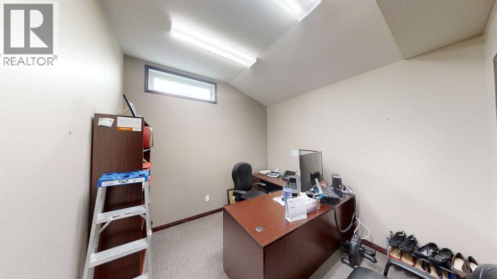 9824 97 Avenue Property Photo 35