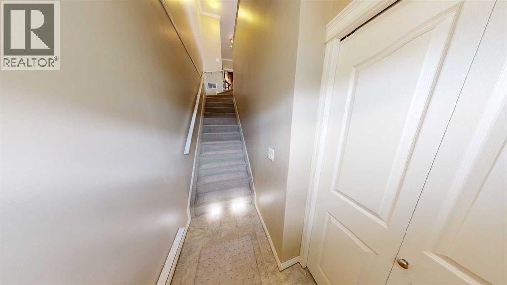 8640 103 Avenue Property Photo 2