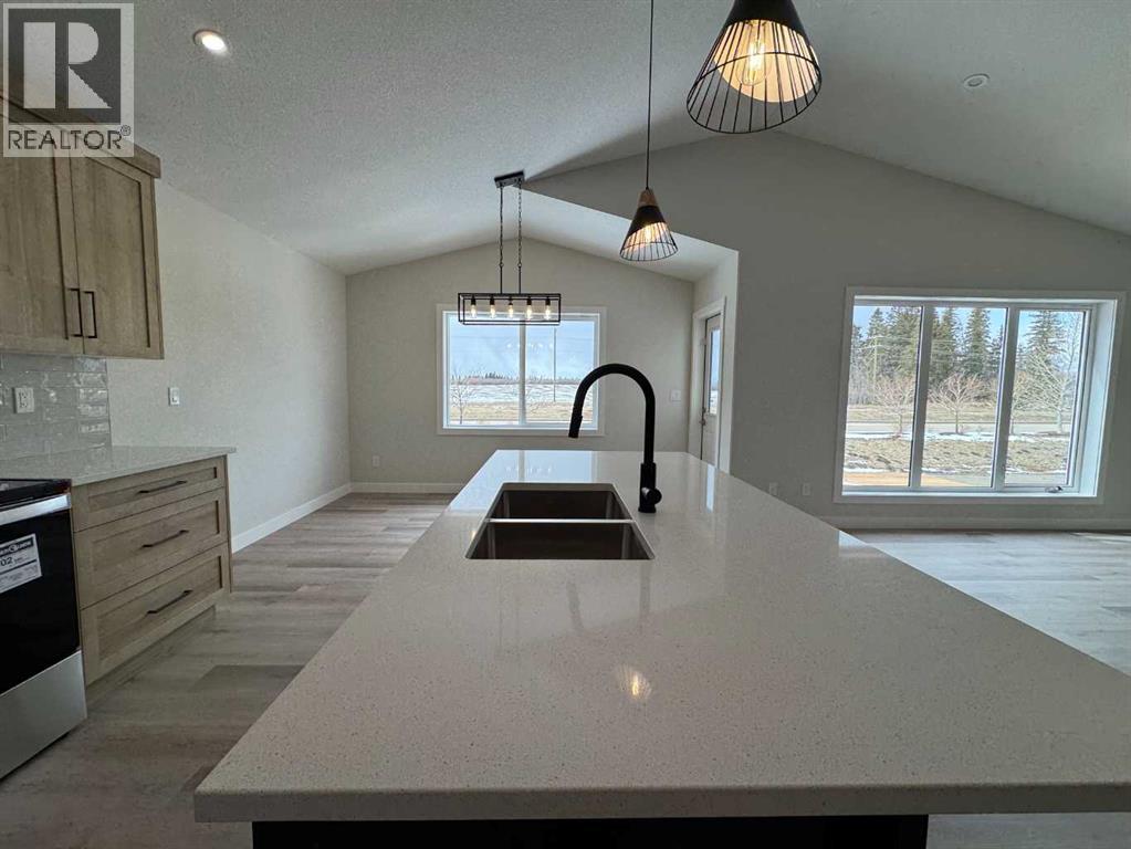 52 Emmett Crescent Property Photo 26