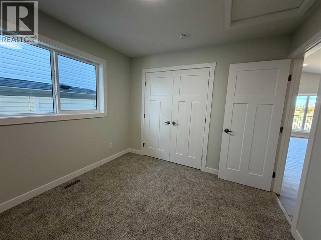 52 Emmett Crescent Property Photo 30