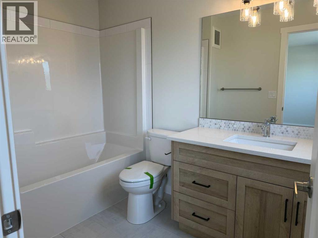 52 Emmett Crescent Property Photo 39