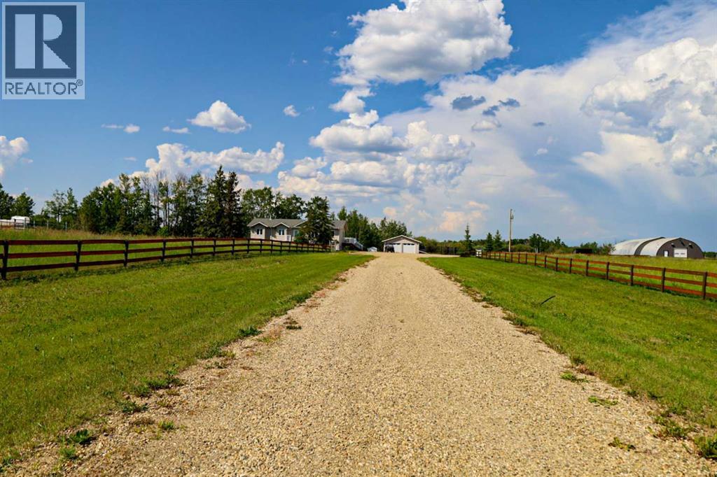 222068 Twp 840 Property Photo 6