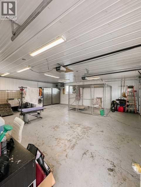 222068 Twp 840 Property Photo 43