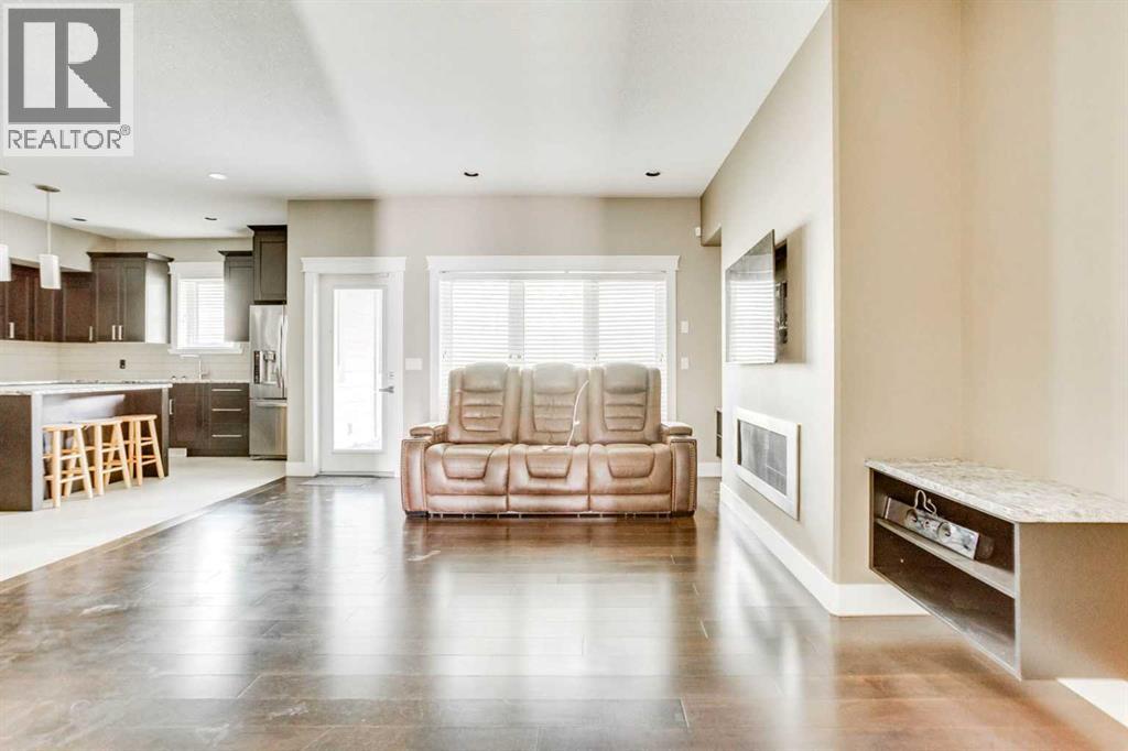 208 Sparrow Hawk Drive Property Photo 5