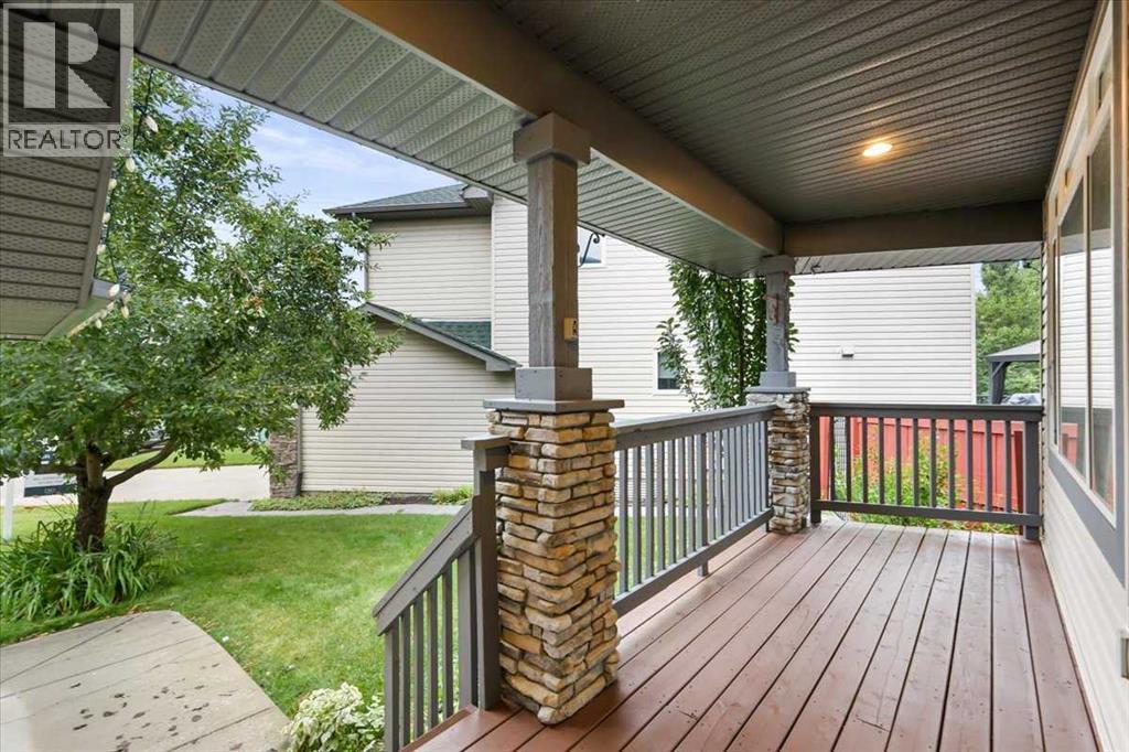 765 Qualicum Beach Bay Property Photo 2