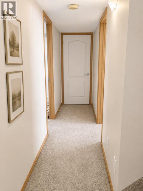 765 Qualicum Beach Bay Property Photo 31