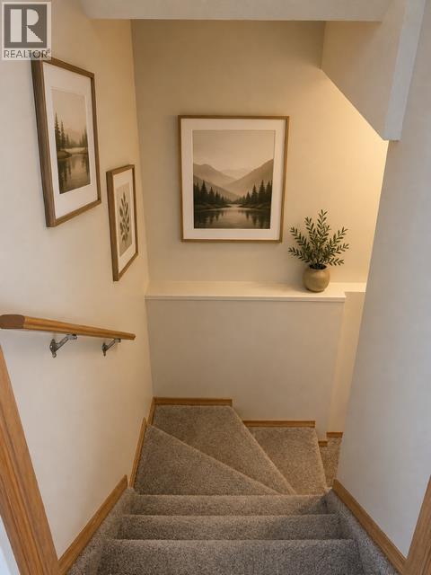 765 Qualicum Beach Bay Property Photo 32