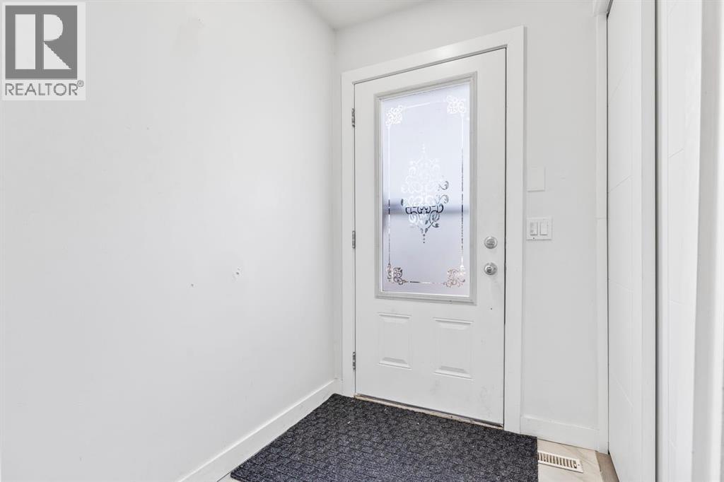 13 Martindale Boulevard Ne Property Photo 3