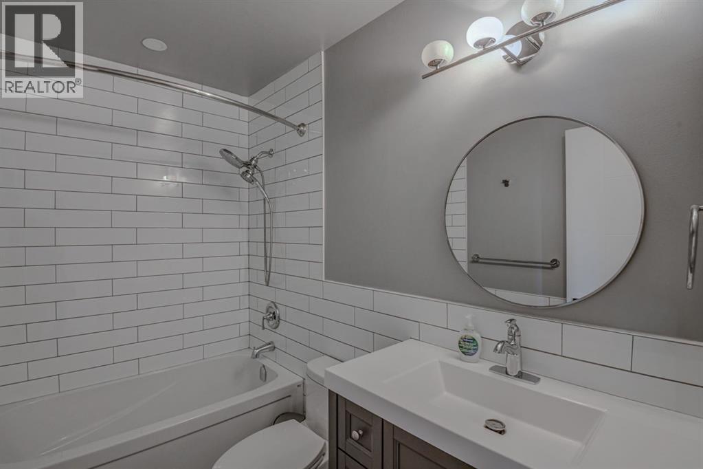 8408 Berkley Road Nw Property Photo 11