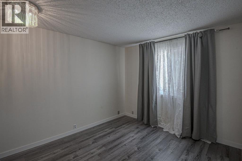 8408 Berkley Road Nw Property Photo 12