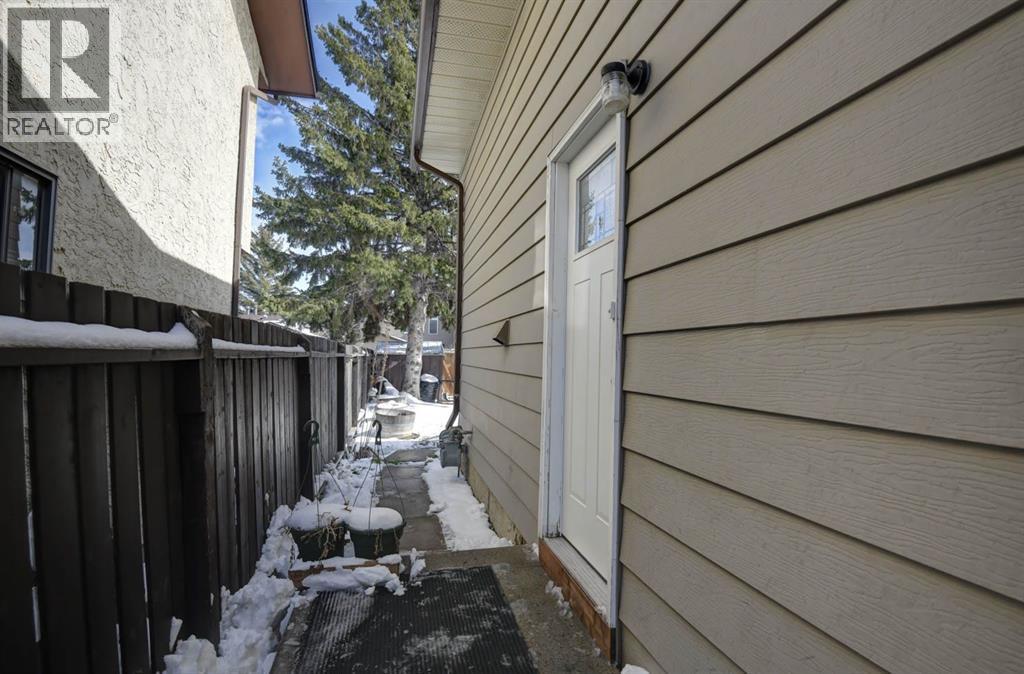 8408 Berkley Road Nw Property Photo 24
