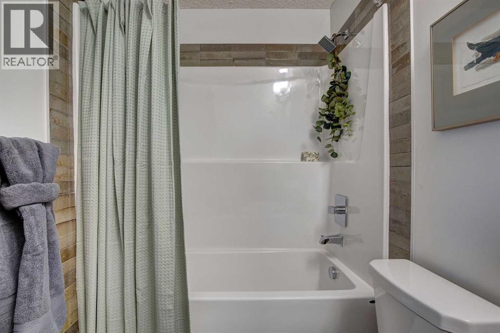 9400 Blackfoot Trail Southeast Property Photo 28