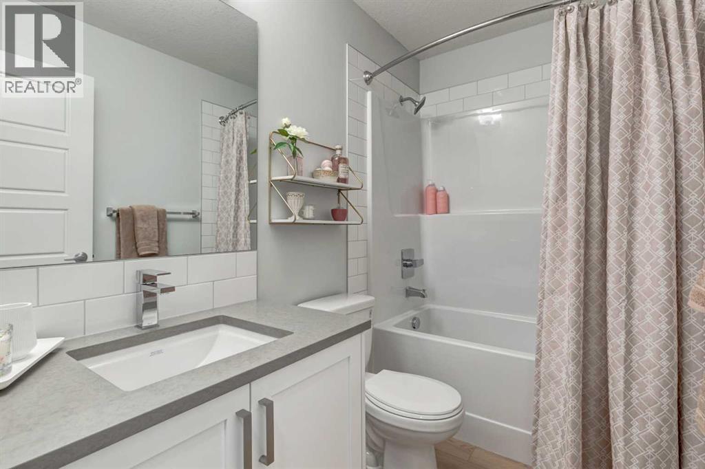 9400 Blackfoot Trail Southeast Property Photo 25