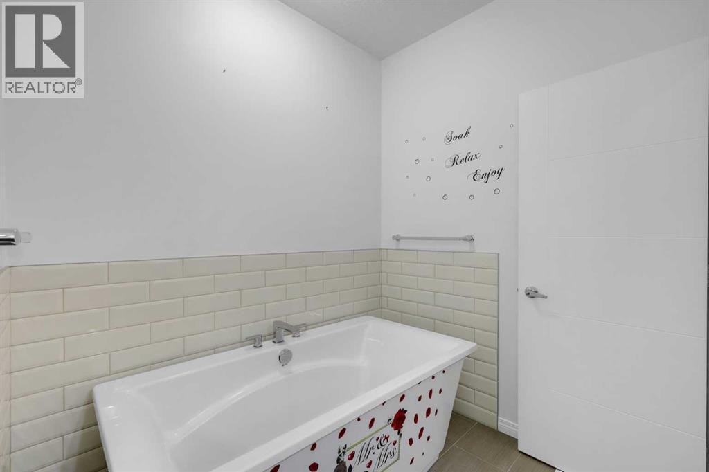 17 Yorkstone Way Sw Property Photo 36