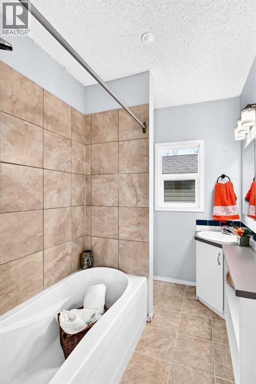 225074 Highway 561 Property Photo 28