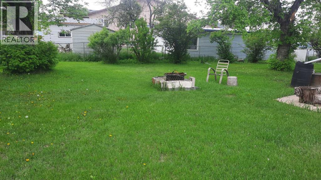 1111 2 Avenue W Property Photo 34
