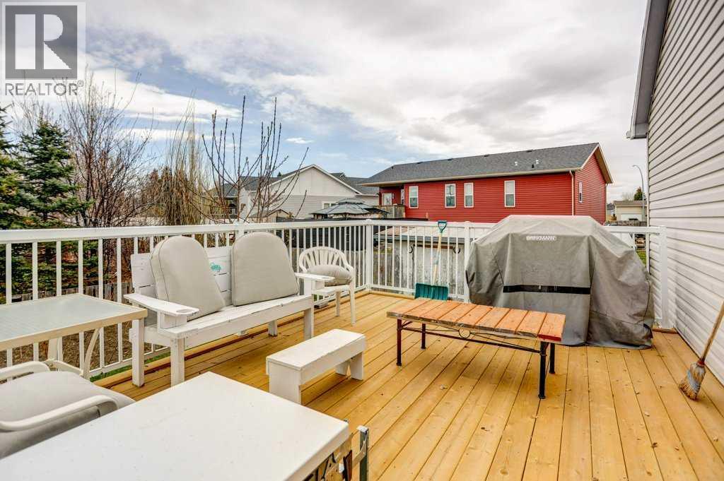 379n 300 E Property Photo 13