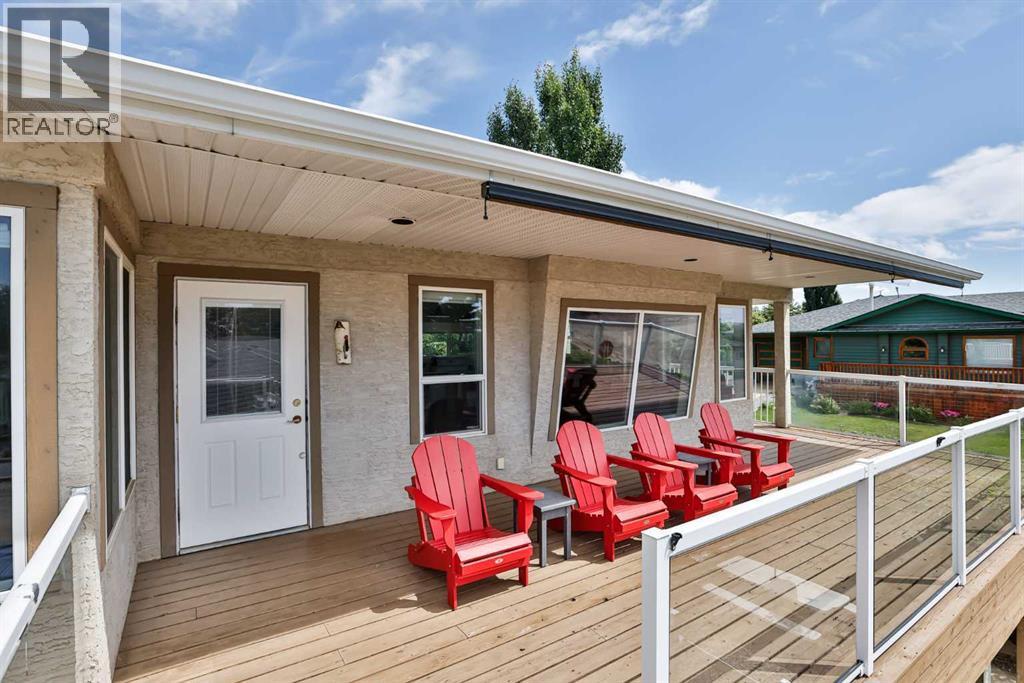 645 Lakeside Drive Property Photo 6