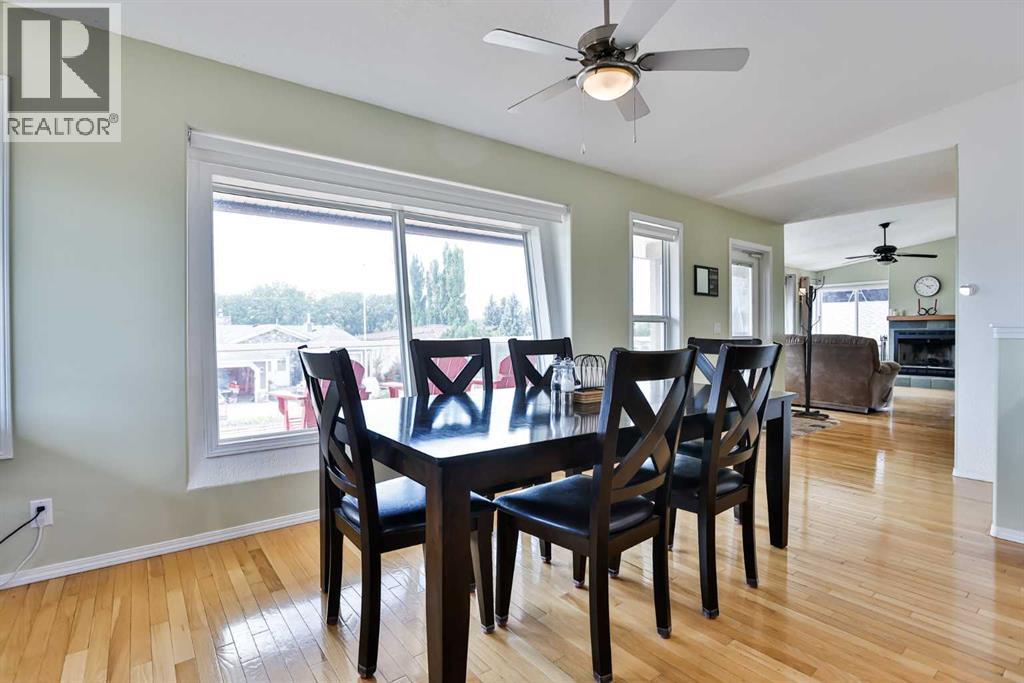645 Lakeside Drive Property Photo 14