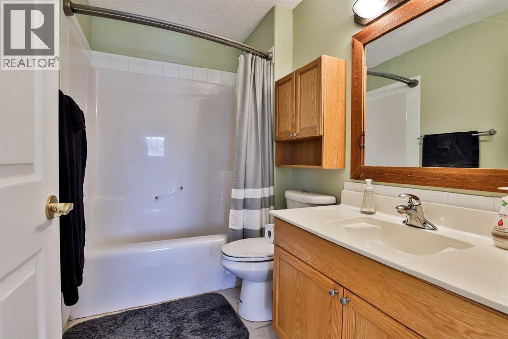 645 Lakeside Drive Property Photo 22