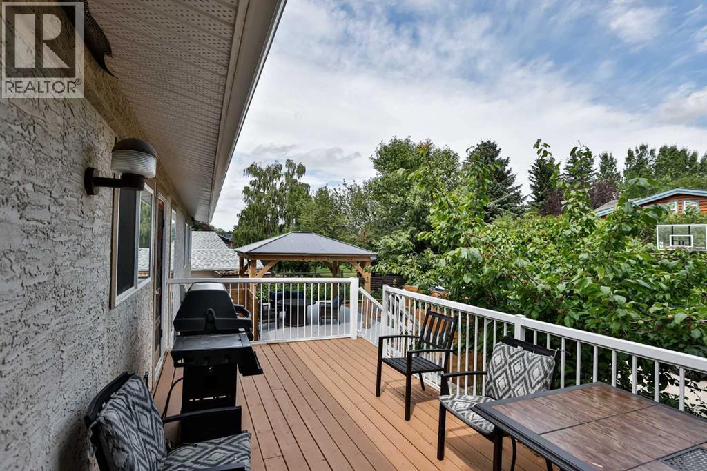 645 Lakeside Drive Property Photo 26