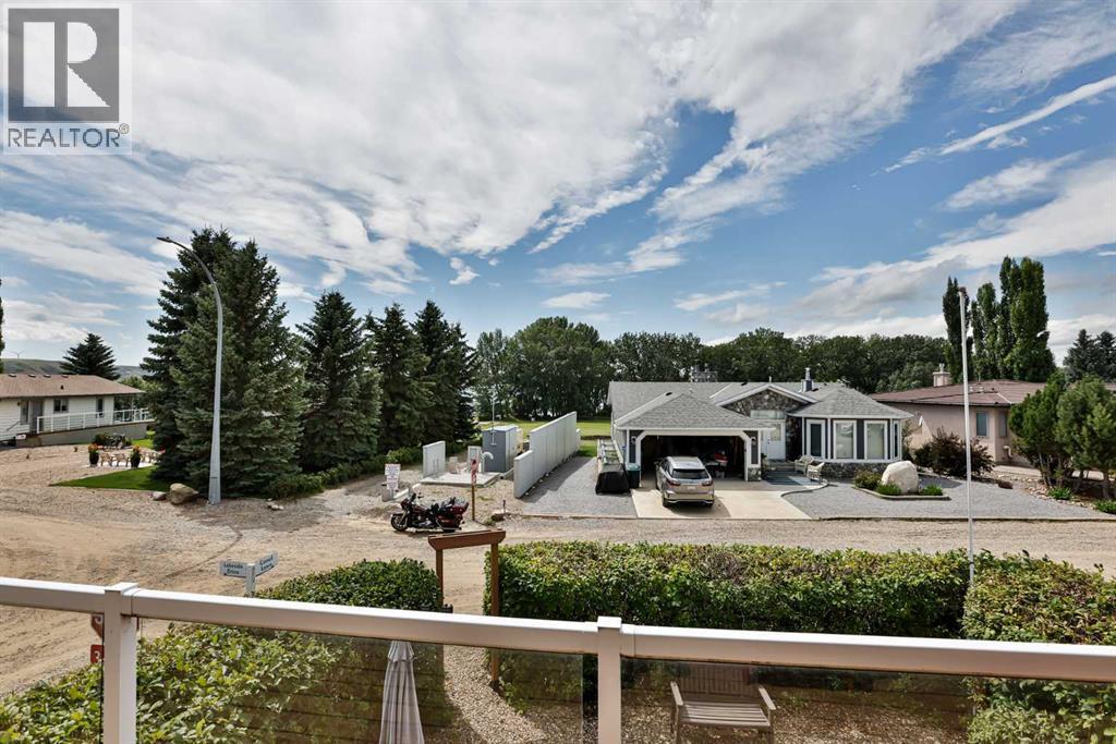 645 Lakeside Drive Property Photo 30