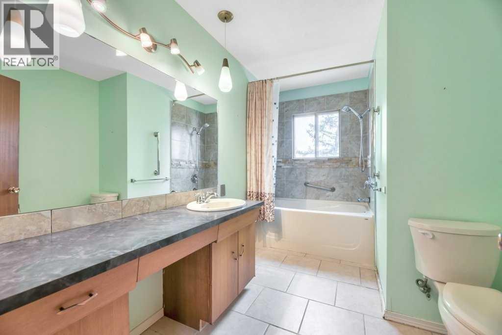 121 Cousin Street Property Photo 31