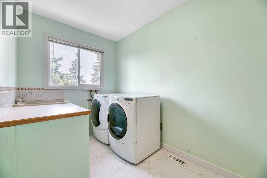 121 Cousin Street Property Photo 32