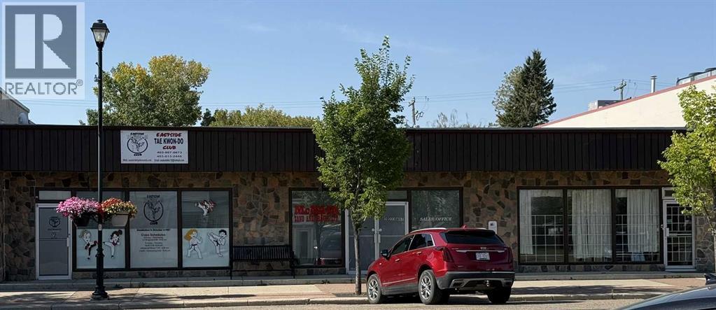 223 6 Street Property Photo 1