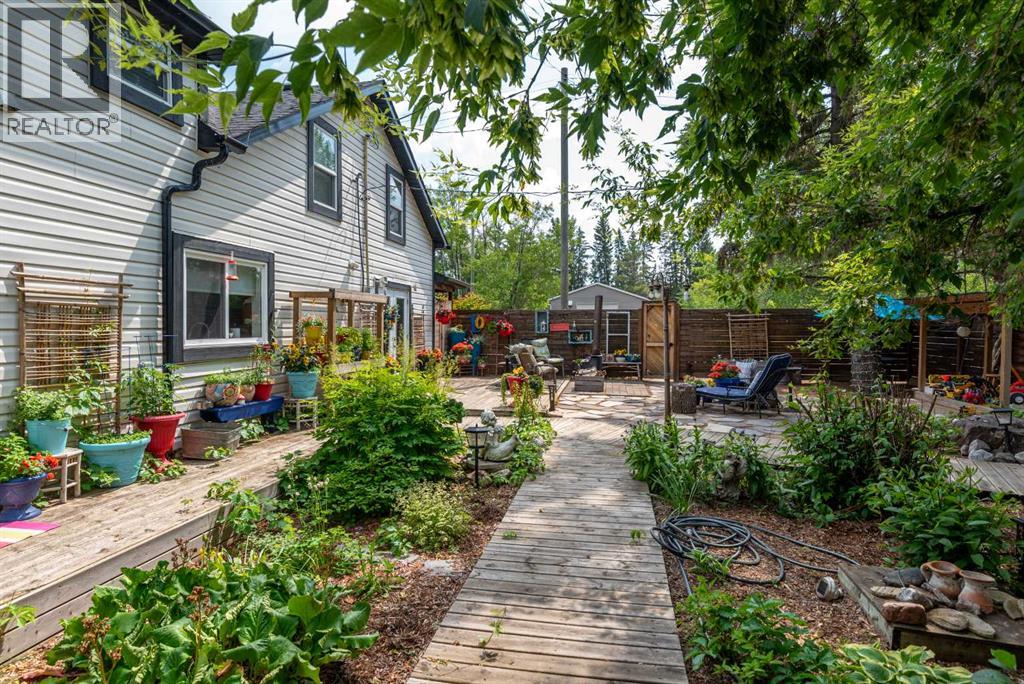 5010 50 Avenue Property Photo 25