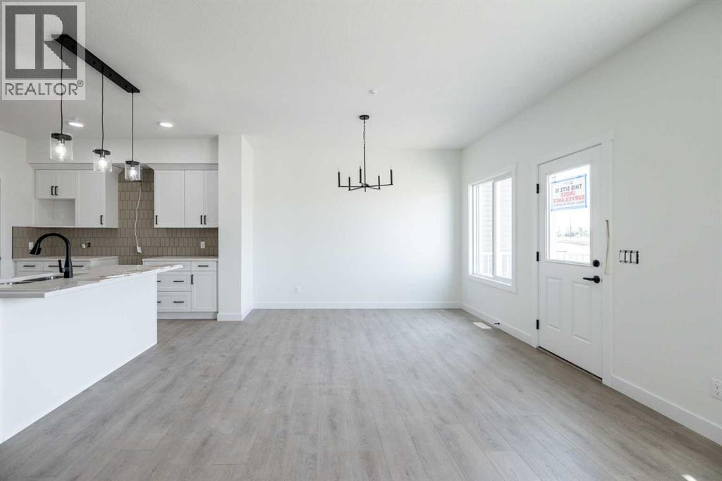 385 Sora Park Se Property Photo 7