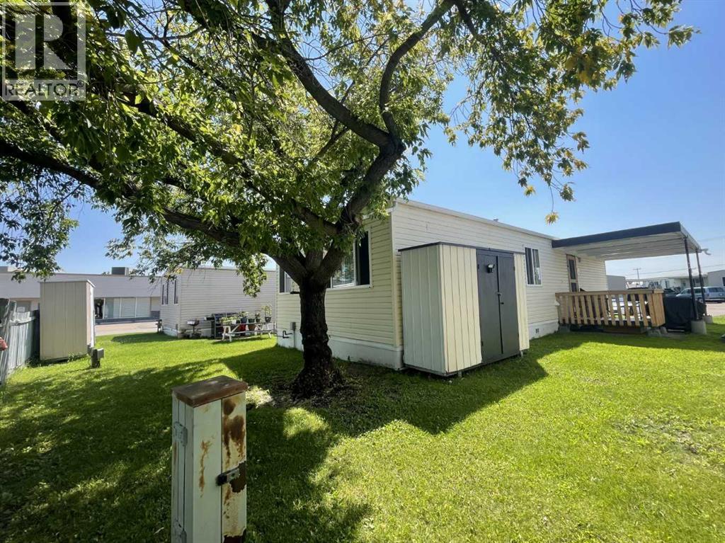 5308 57 Street Property Photo 18