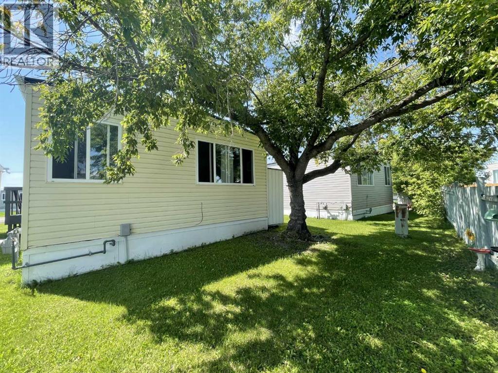 5308 57 Street Property Photo 20