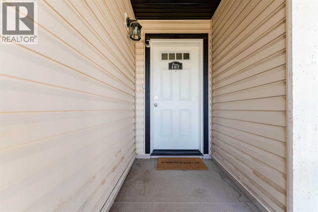 8 Bayside Place Property Photo 3