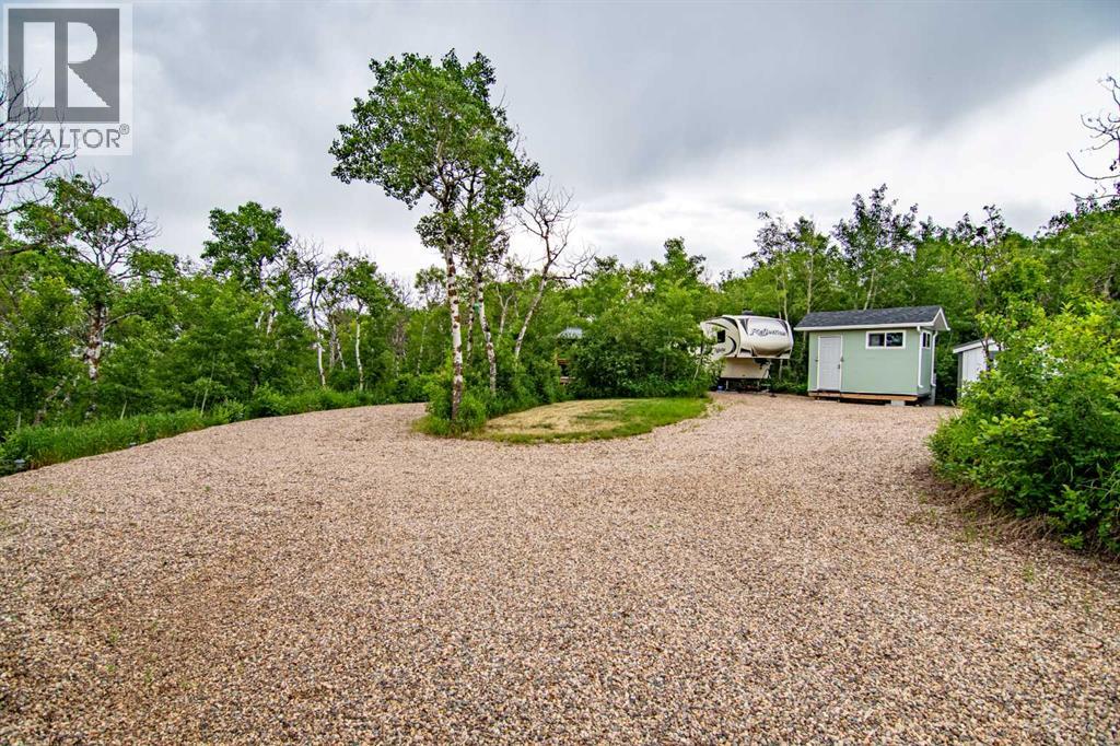 #9 Hill Close Property Photo 9
