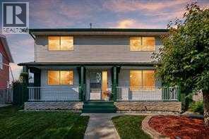 420 Whitehorn Place Ne Property Photo 2