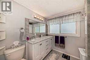 420 Whitehorn Place Ne Property Photo 18