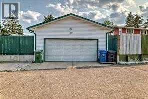 420 Whitehorn Place Ne Property Photo 42