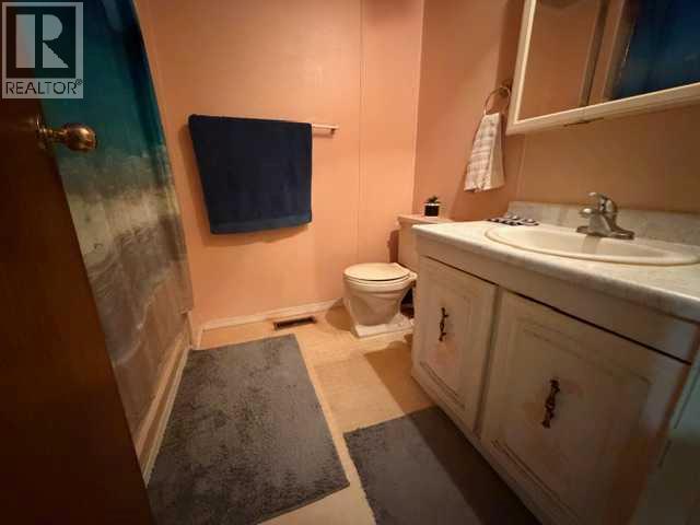 6026 13 Avenue Property Photo 13