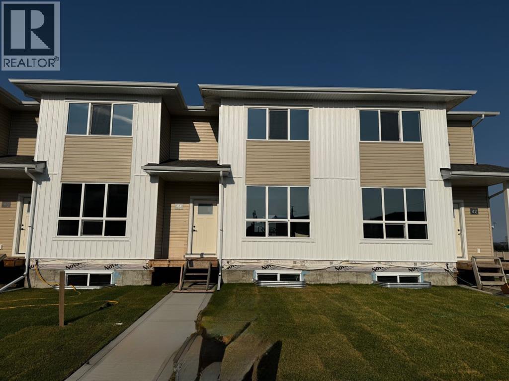 44 Lavelle Close Property Photo 1