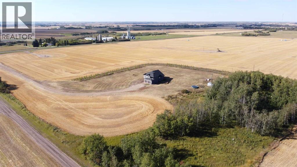 451043 Rng Rd 65 Property Photo 2