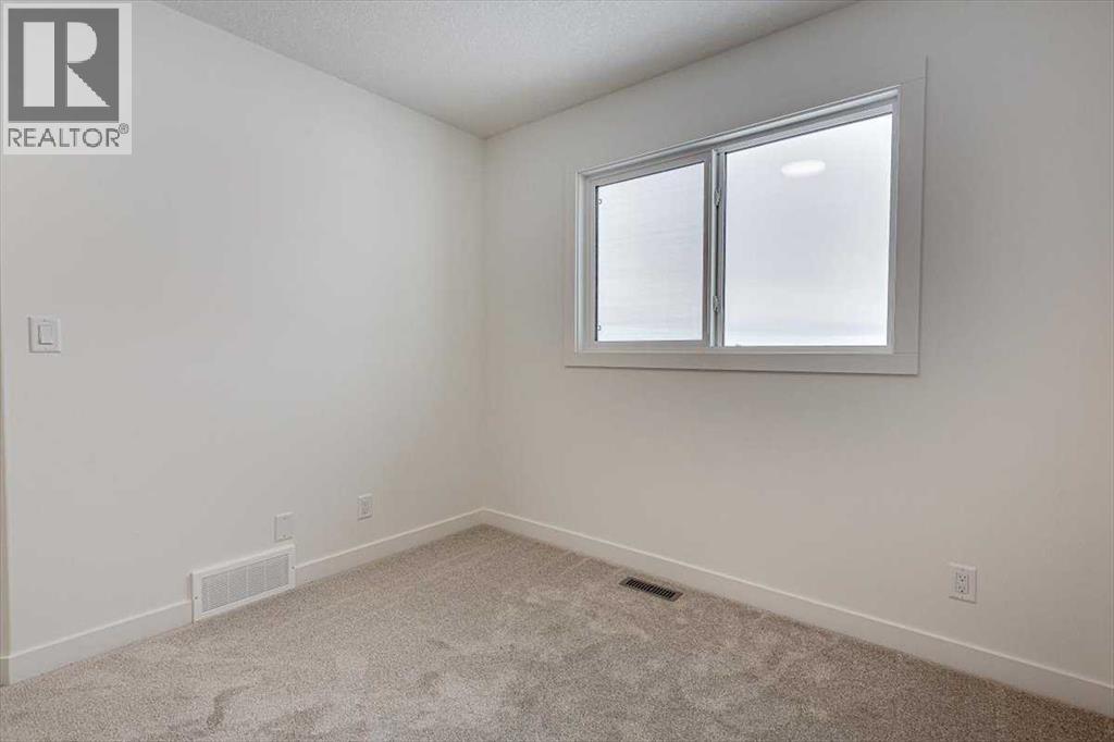 50 Lavelle Close Property Photo 31