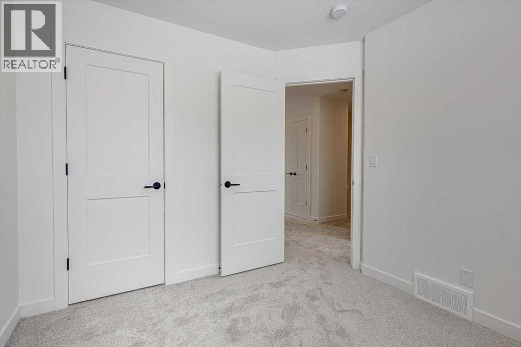 50 Lavelle Close Property Photo 32