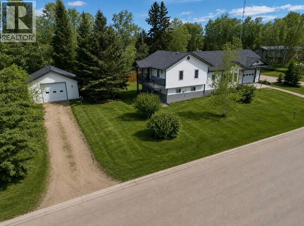 4501 52 Street Property Photo 1