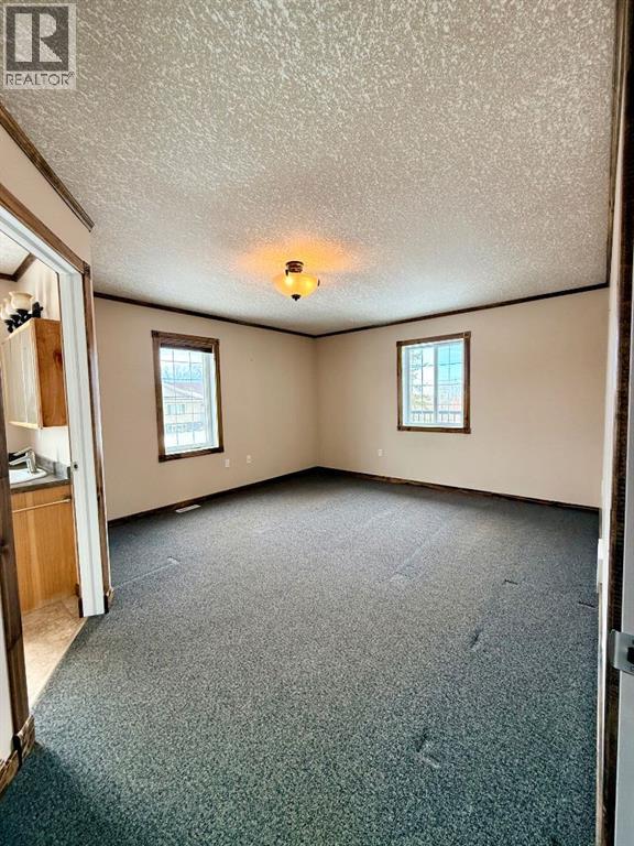4501 52 Street Property Photo 26