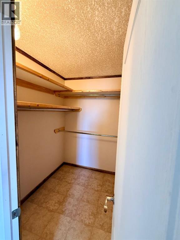 4501 52 Street Property Photo 29