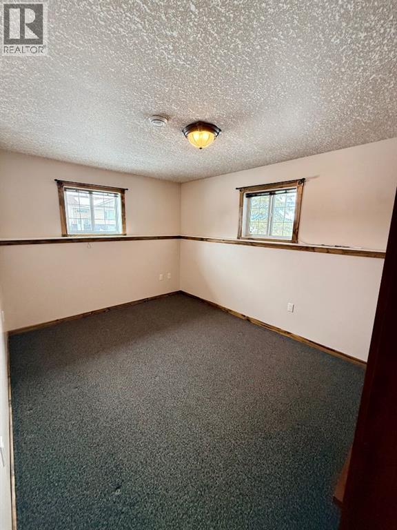 4501 52 Street Property Photo 34