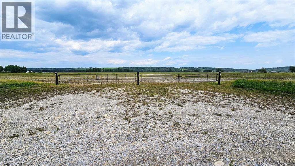 1200 Highway 584 Property Photo 4