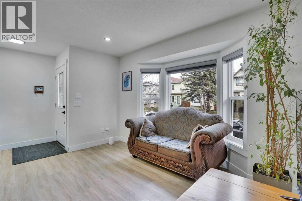 51 Taraglen Road Ne Property Photo 6